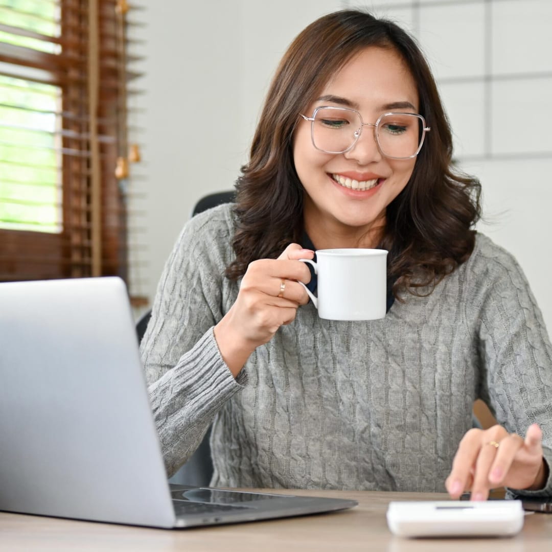 Solvo Global ChatGPT ad — 96% Rated Bookkeepers