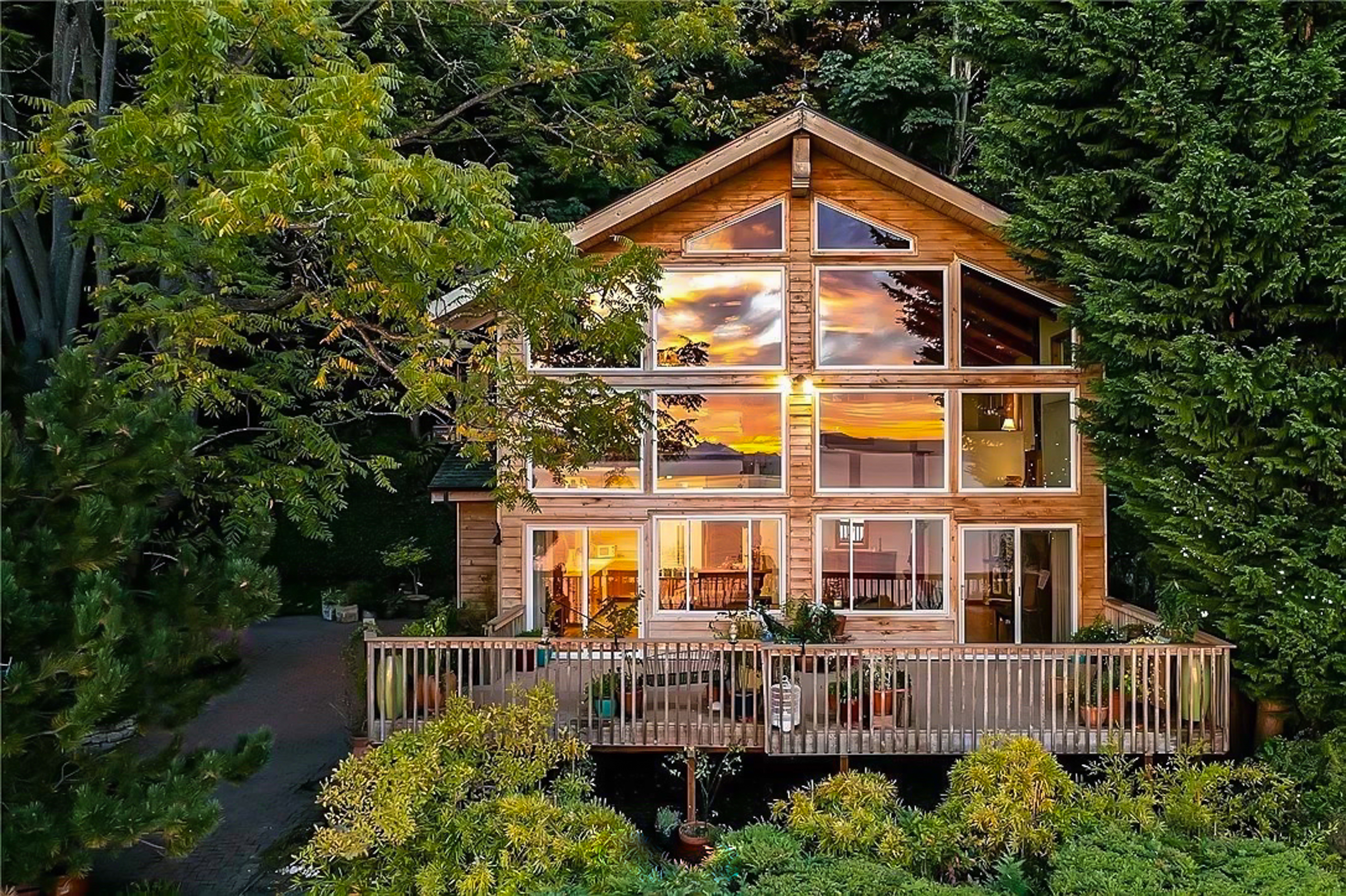 Casago Vacation Rentals ChatGPT ad — Vacation Rental Property Management Services | US in Annual Home Maintenance Subscription & Home Care Concierge Plans