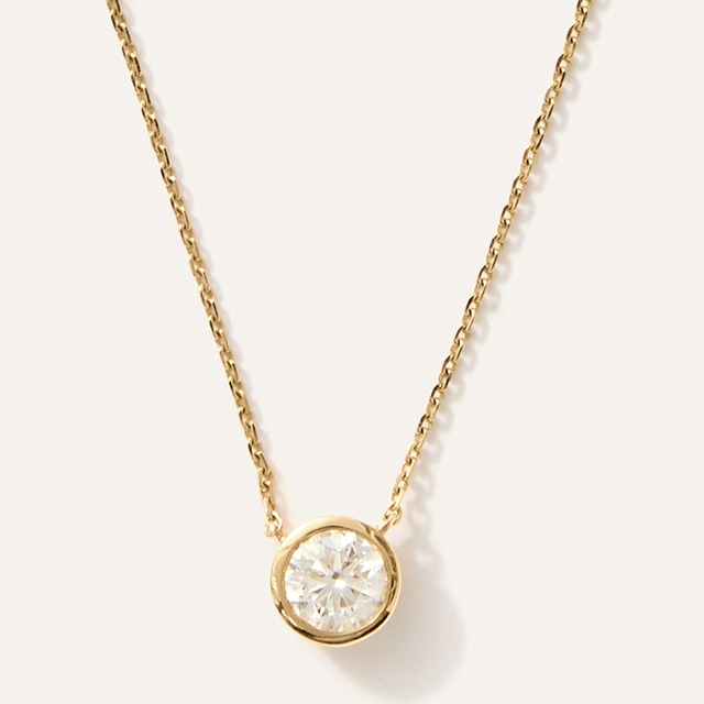 Quince ChatGPT ad — 14K Gold Pendant Necklaces