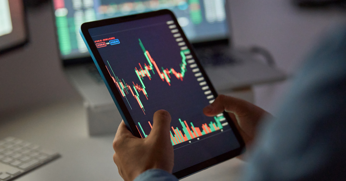 BestMoney ChatGPT ad — Best Trading Platforms 2026
