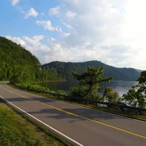 Booking.com ChatGPT ad — Great Smoky Mountains Ski Resorts