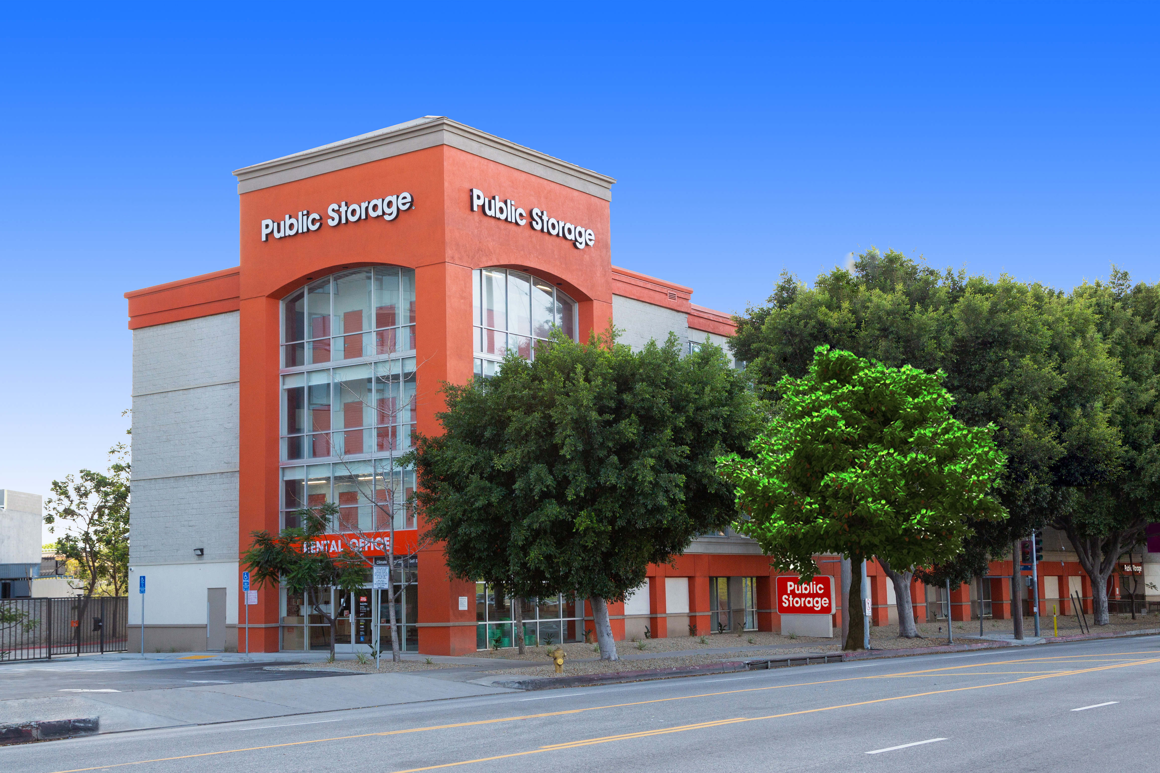 Public Storage ChatGPT ad — Rent a Unit Now