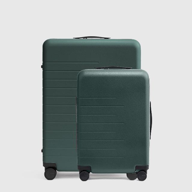 Quince ChatGPT ad — Premium Luggage Bundles? in Travel & Hospitality