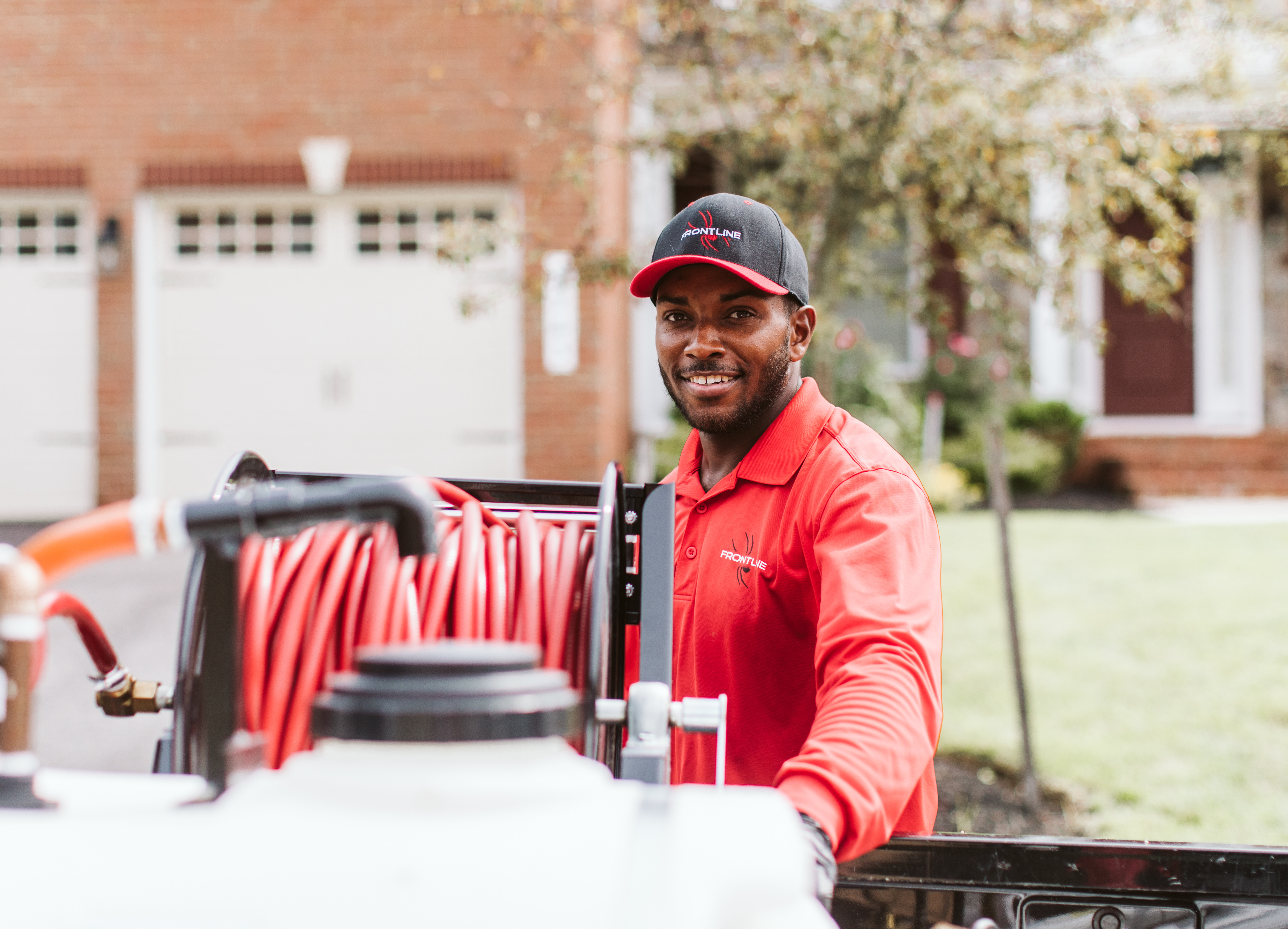 Frontline Pest Control ChatGPT ad — Nashville Pest Control