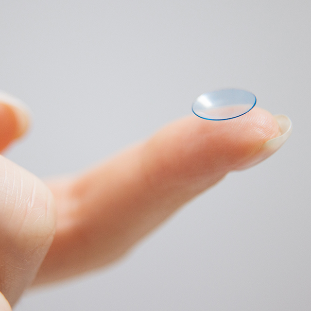 GlassesUSA.com ChatGPT ad — Contact Lenses on Sale
