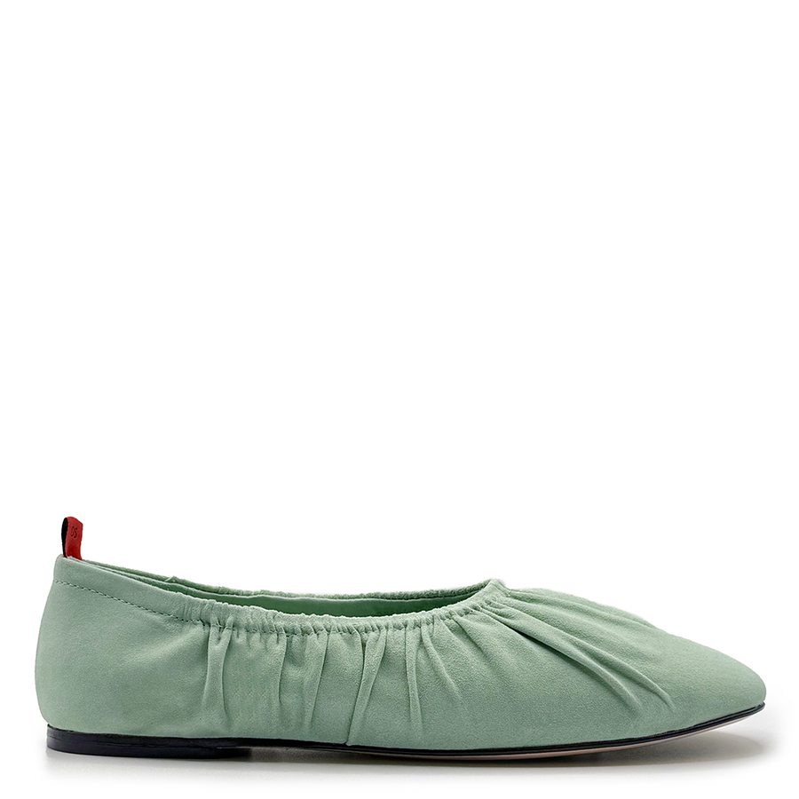 Daniella Shevel ChatGPT ad — Lisse Soft Leather Ballet Flat
