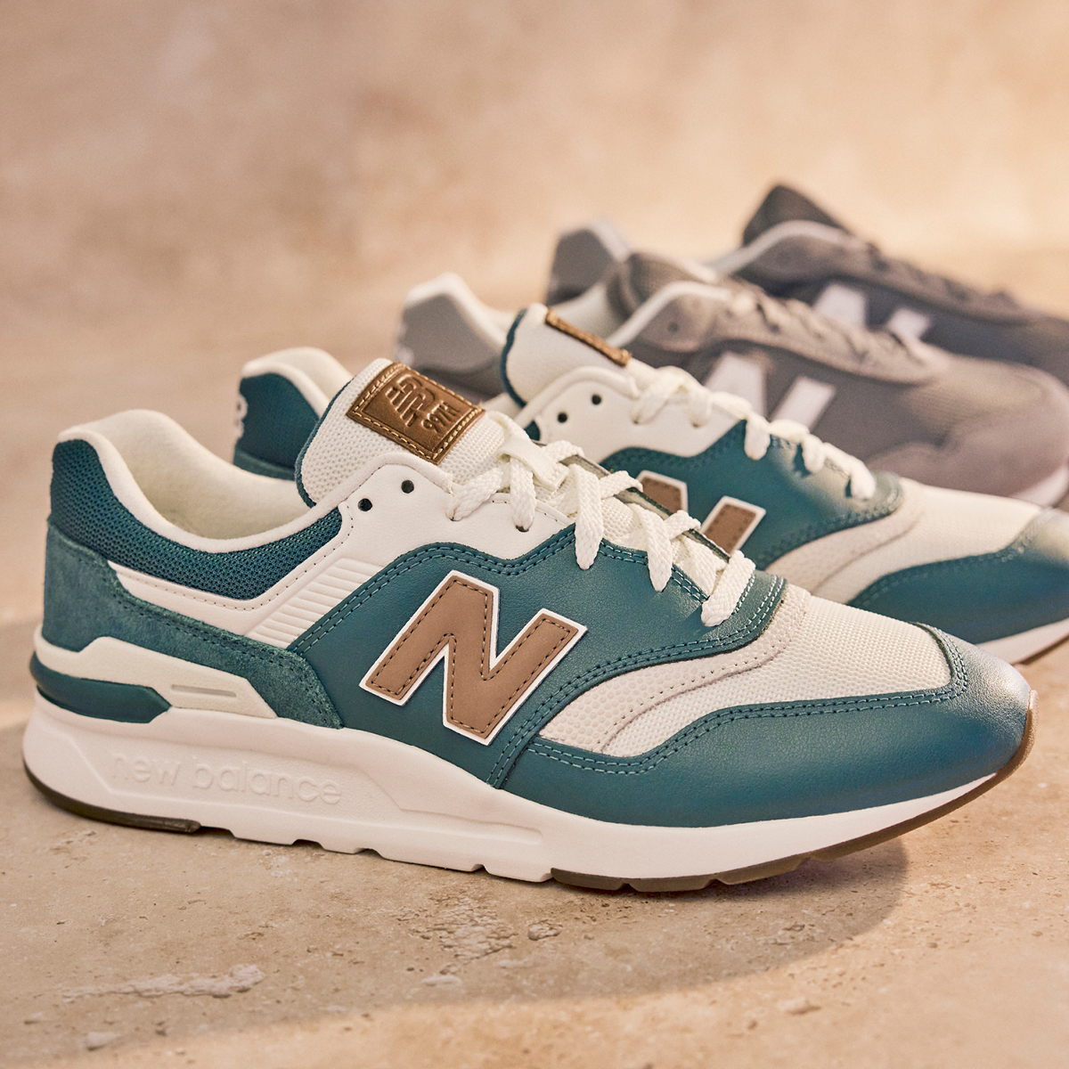 DSW ChatGPT ad — Shop Men's New Balance Shoes Deals