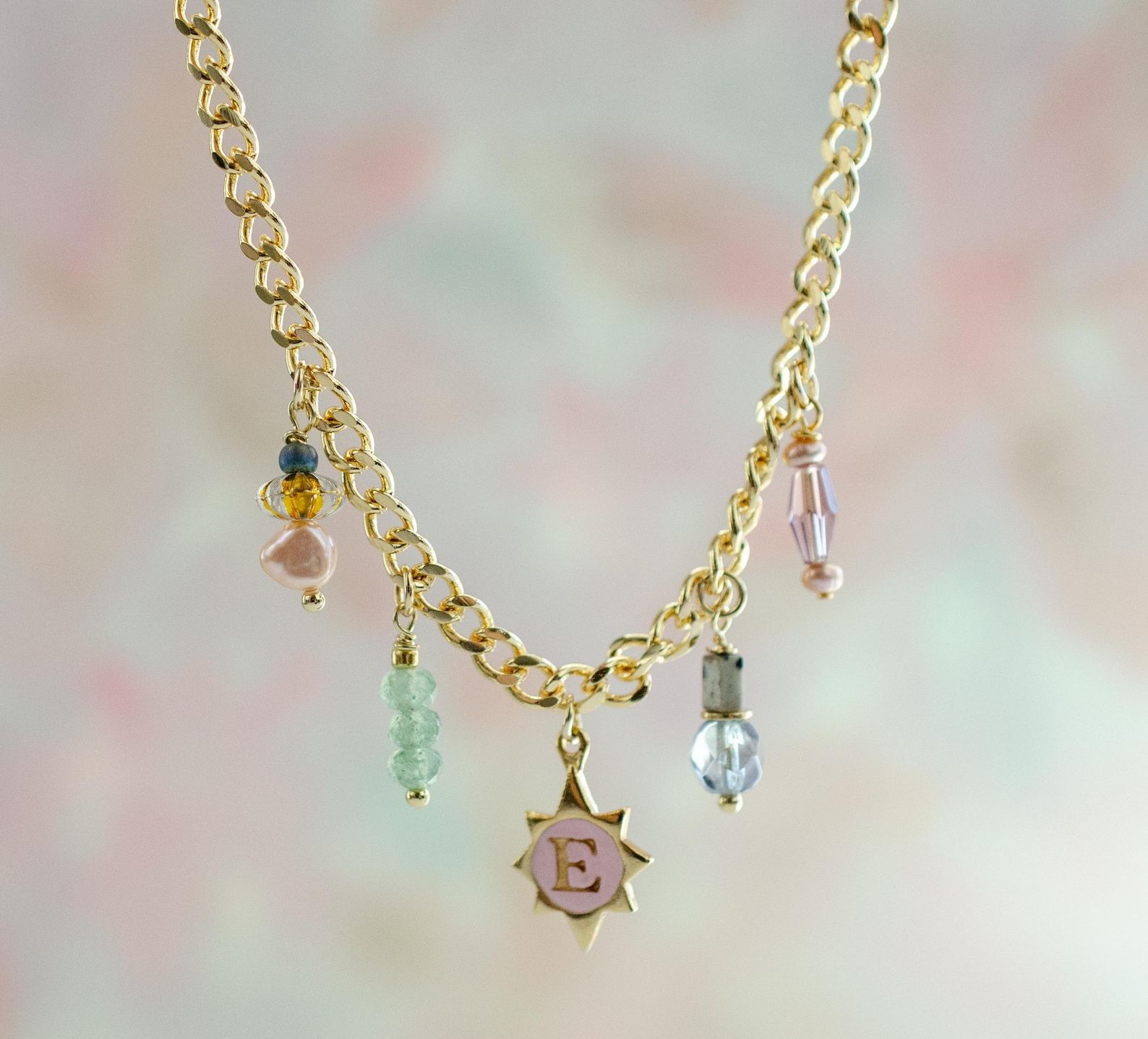 Etsy ChatGPT ad — Necklaces