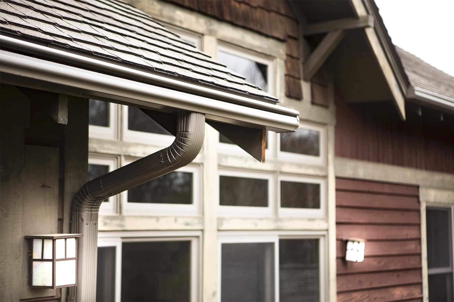 Lindus Construction ChatGPT ad — Protect Your Home With LeafGuard