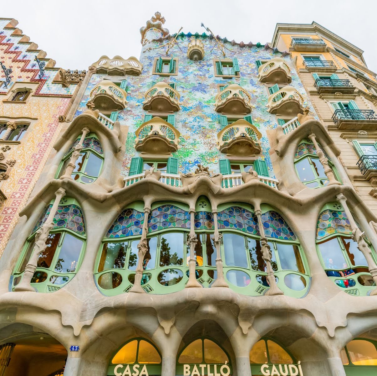 GetYourGuide ChatGPT ad — Top things to do in Barcelona