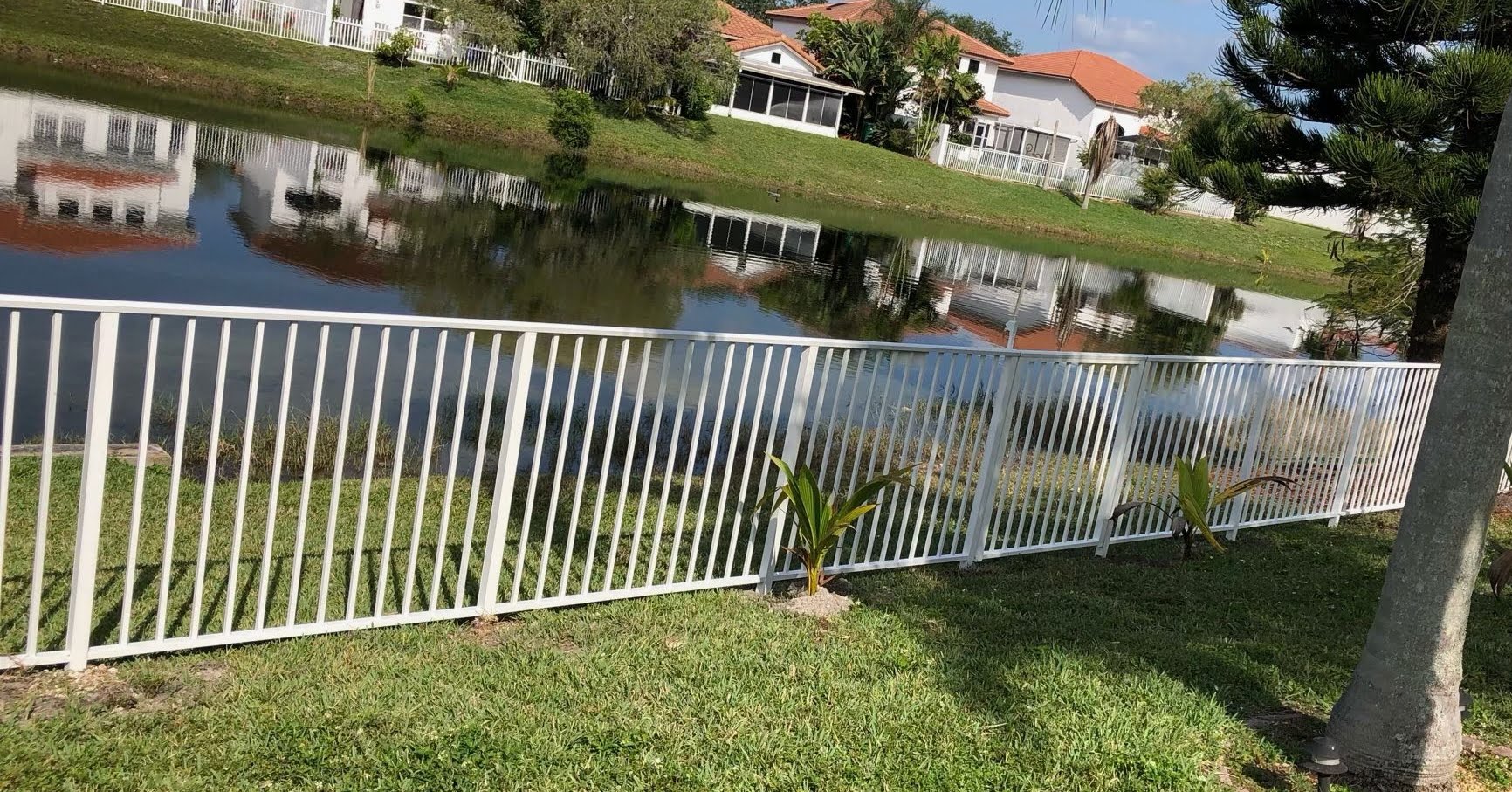 Superior Fence and Rail ChatGPT ad — Fencing Experts