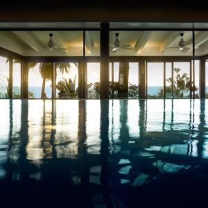 Booking.com ChatGPT ad — Marbella Club Hotel Golf Resort