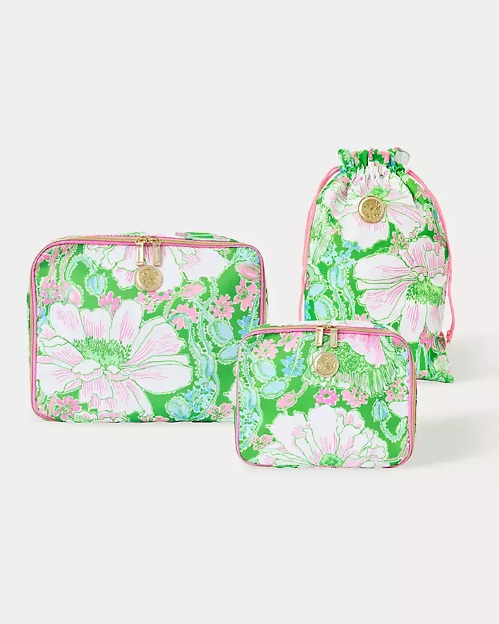 Lilly Pulitzer ChatGPT ad — Packing Cube Set &amp; Shoe Bag