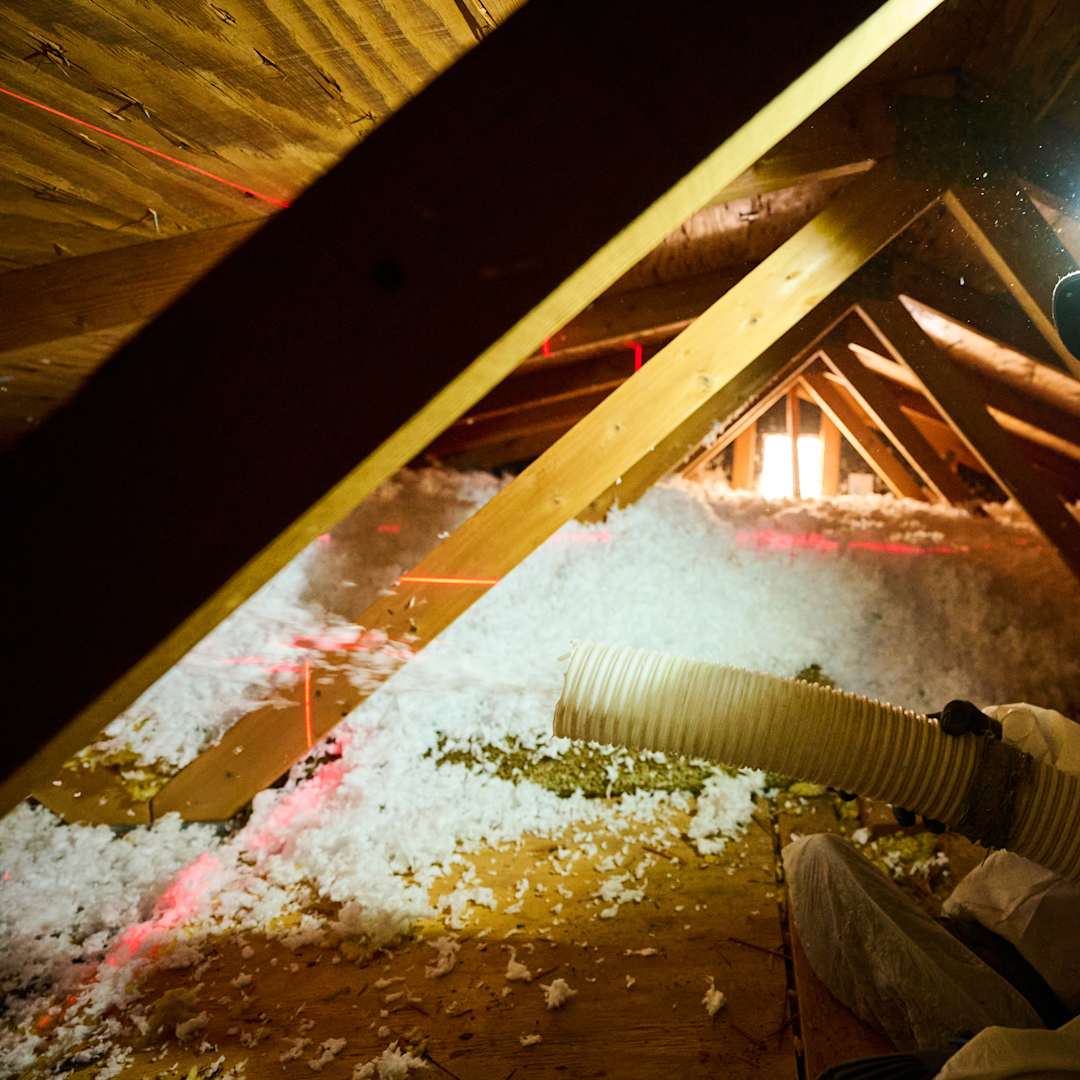 Angi ChatGPT ad — Blown-In Insulation Contractors