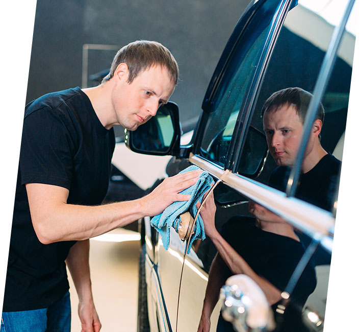 Auto glass pros ChatGPT ad — We offer deductible help in Auto Body & Collision Repair Shops
