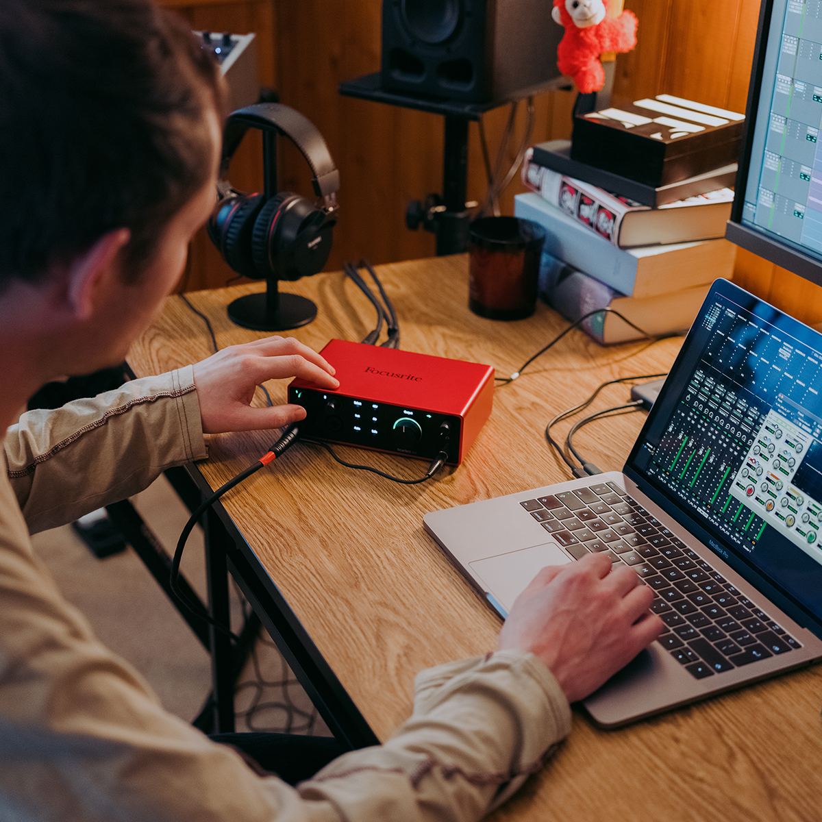 Focusrite ChatGPT ad — Studio Sound. Lower Price.