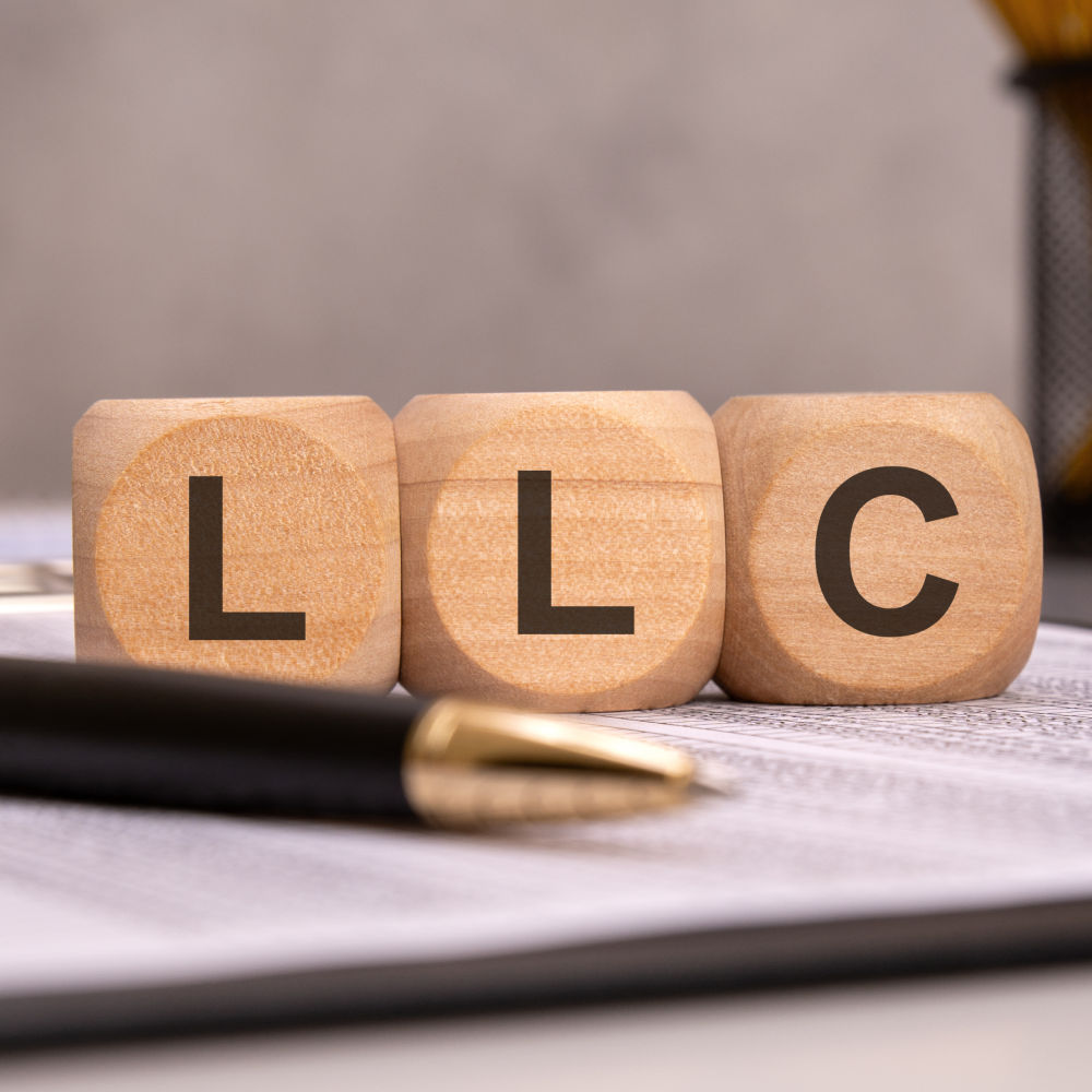 Forbes ChatGPT ad — LLC Operating Agreement 101