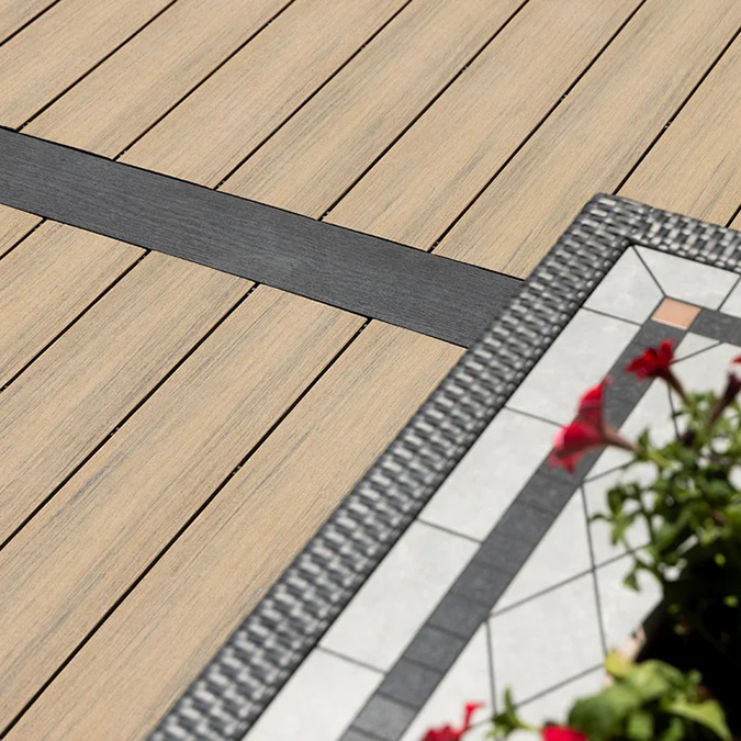 Deckorators ChatGPT ad — Deckorators® Surestone®