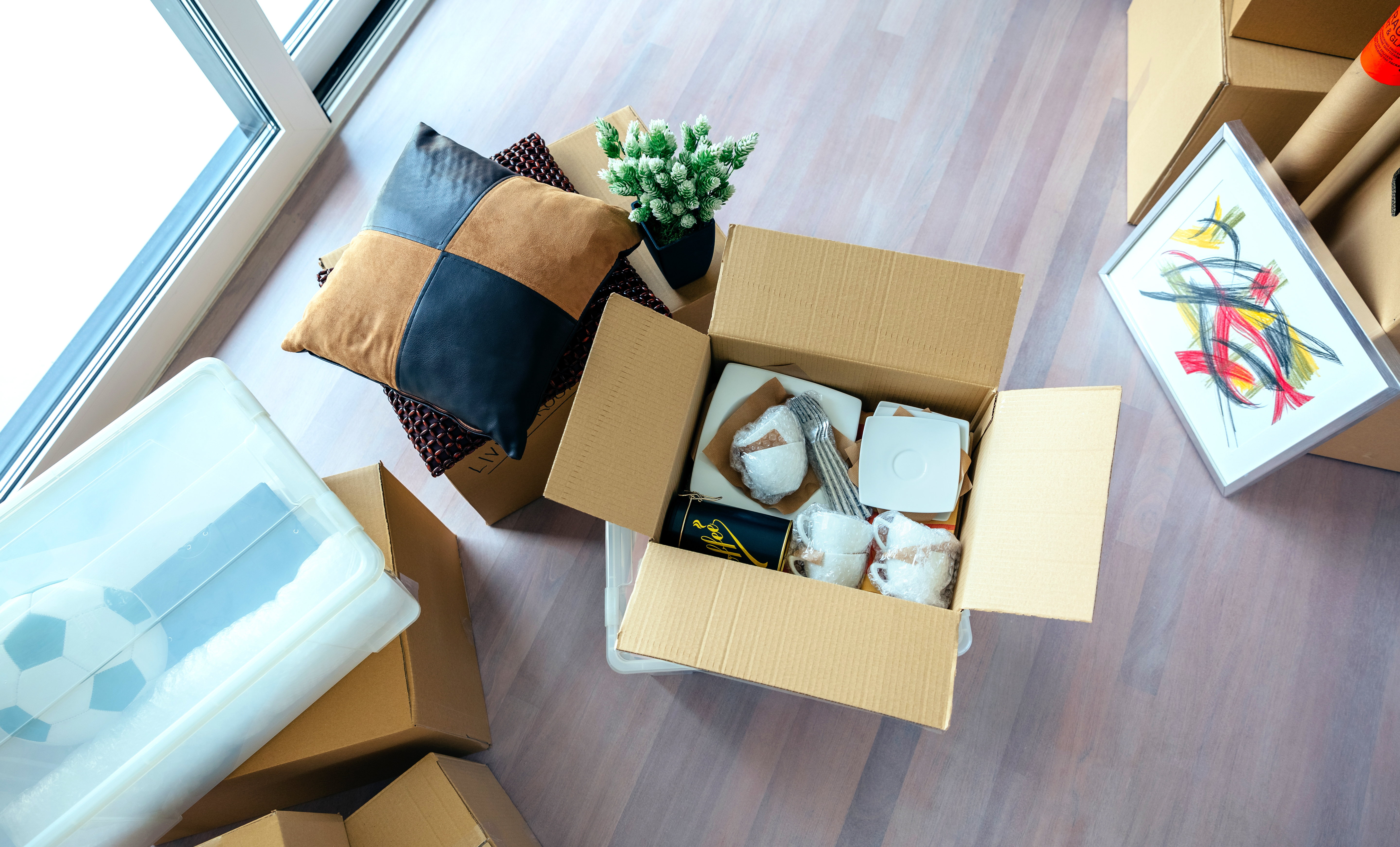 Taskrabbit ChatGPT ad — Packing &amp; Unpacking?