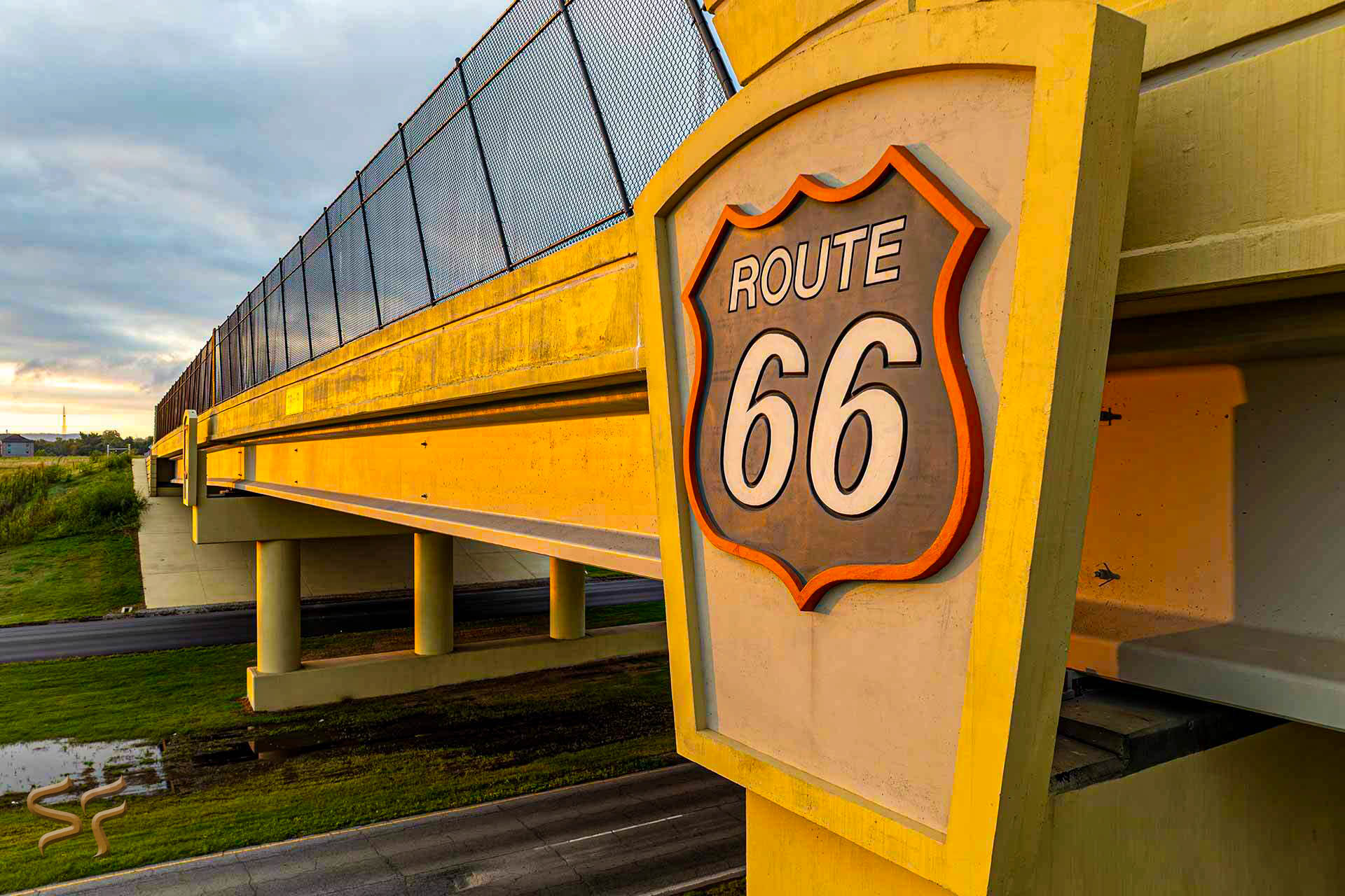 Spec Formliners, Inc. ChatGPT ad — Custom Art Motifs Cast in Concrete in Real Estate