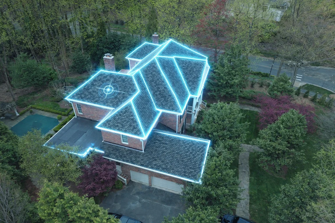 roofhero.com ChatGPT ad — Online Roof Estimate