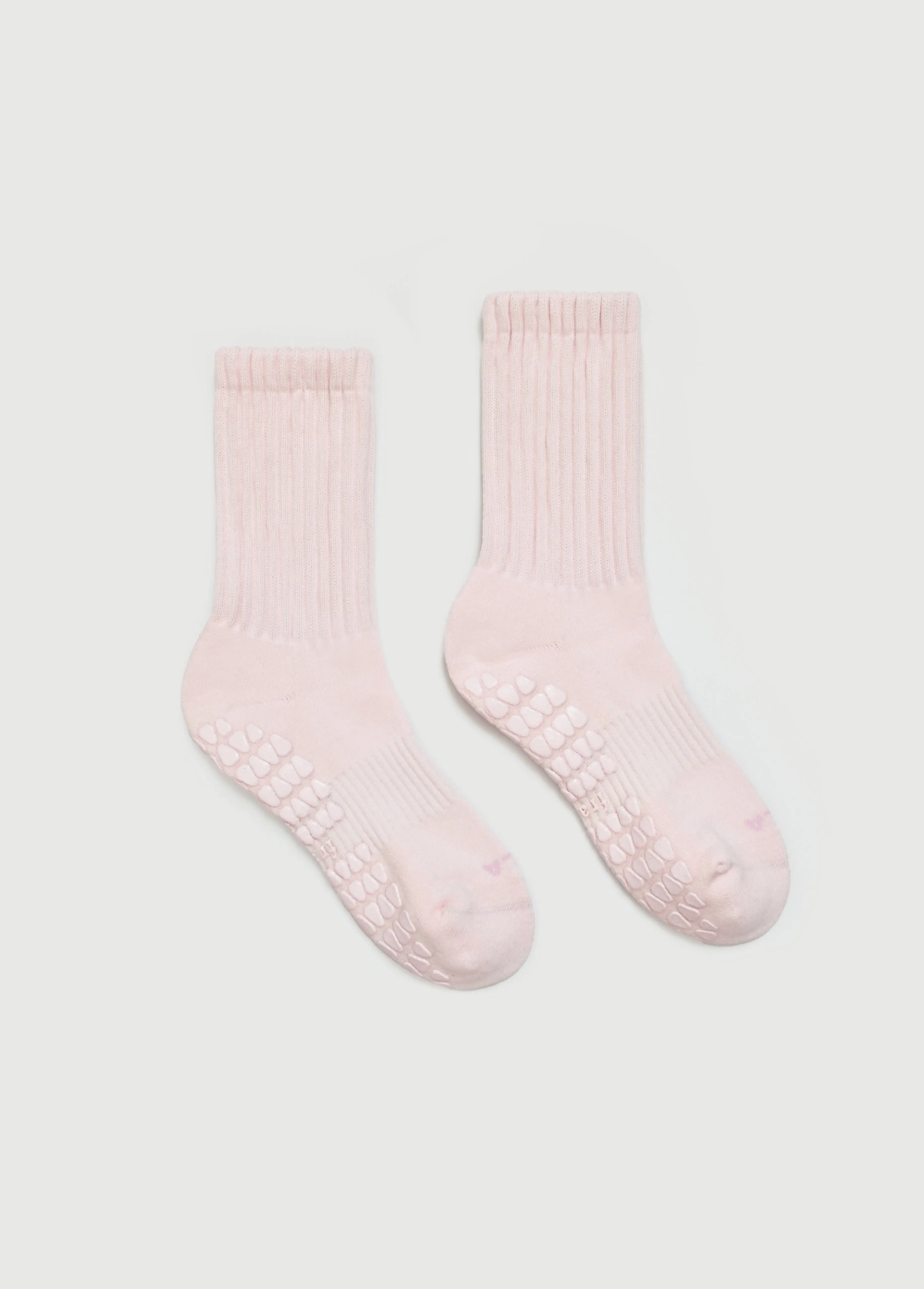 Fraise ChatGPT ad — Luxury Grip Socks for Pilates & Yoga