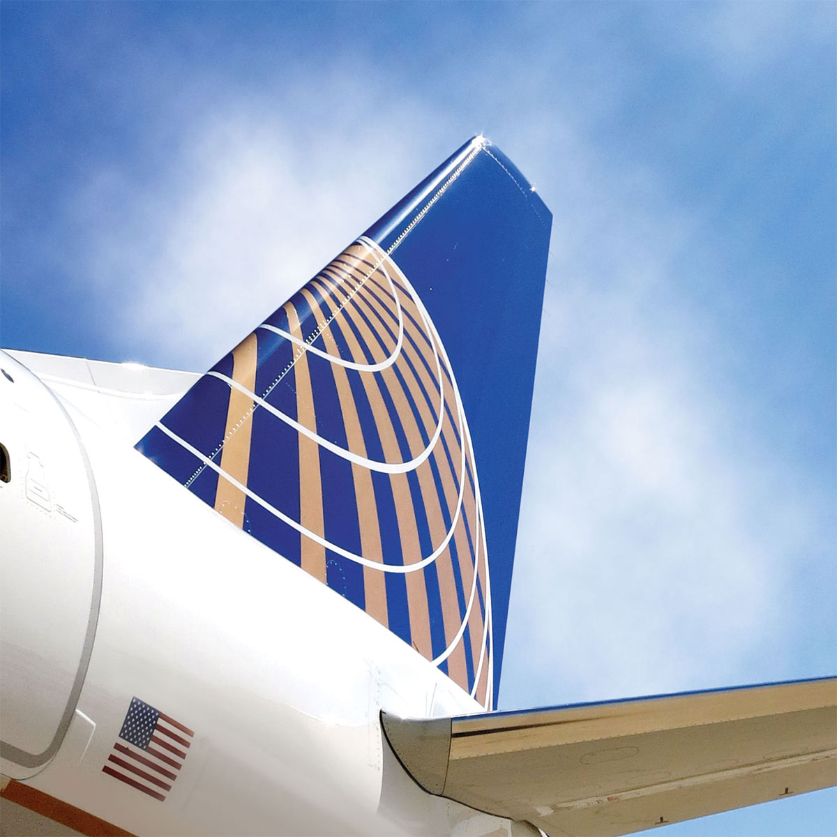 ATP Flight School ChatGPT ad — Airline Career Pilot Program